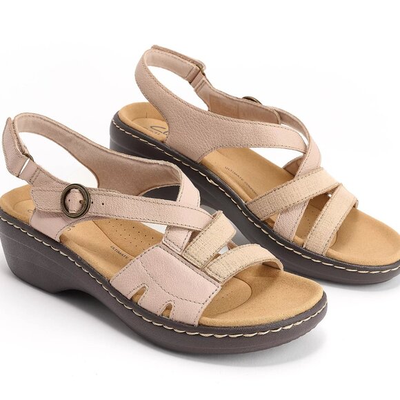 Brand new Cloudsteppers by Clarks TAN sandals SZ 12 - Picture 1 of 3